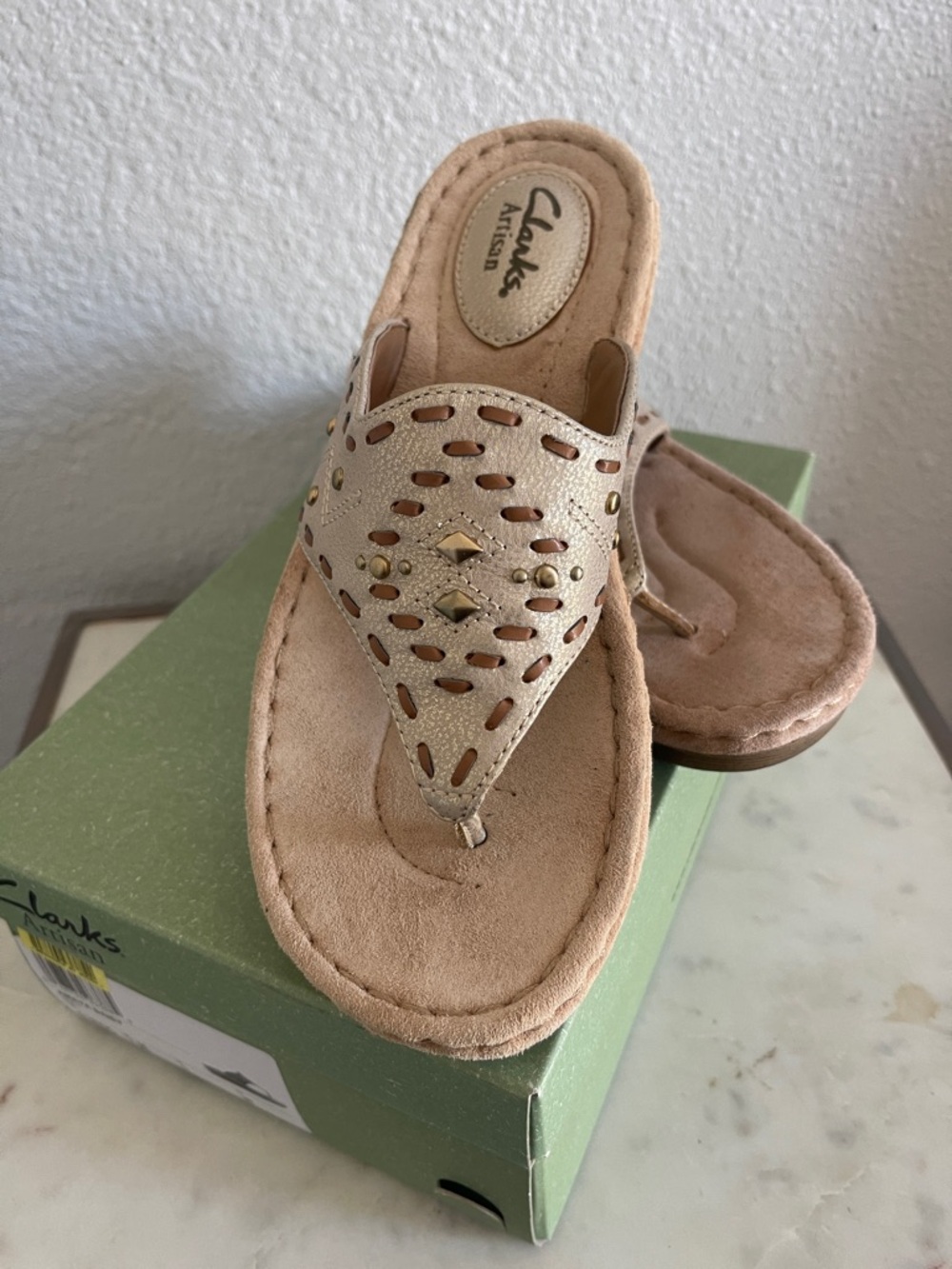 Clarks Artisan Women's Taupe Cutout Thong Sandals with Metallic Studs